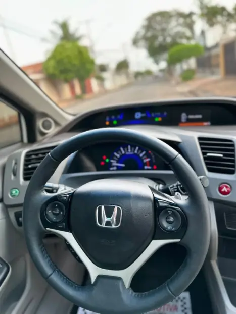 HONDA Civic 2.0 16V 4P FLEX EXR AUTOMÁTICO, Foto 9
