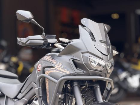 HONDA CRF 1000L Africa Twin , Foto 13