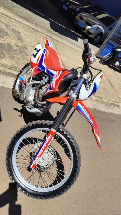HONDA CRF 230 F, Foto 1