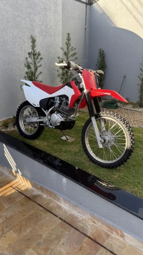 HONDA CRF 230 F, Foto 2
