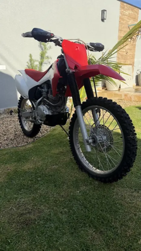 HONDA CRF 230 F, Foto 5
