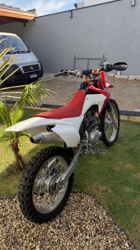 HONDA CRF 230 F, Foto 8