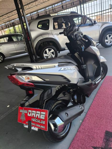 HONDA Elite 125 , Foto 12