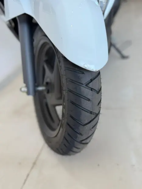 HONDA Elite 125 , Foto 3