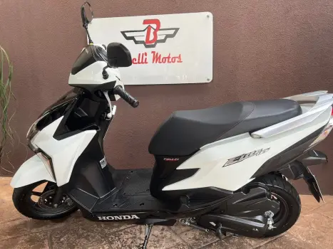 HONDA Elite 125 , Foto 4