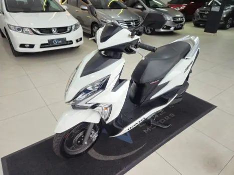 HONDA Elite 125 , Foto 2