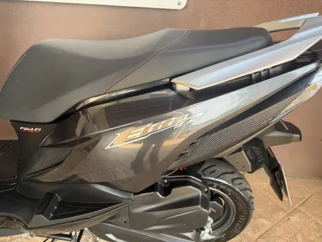 HONDA Elite 125 , Foto 10