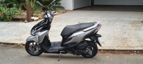 HONDA Elite 125 , Foto 2