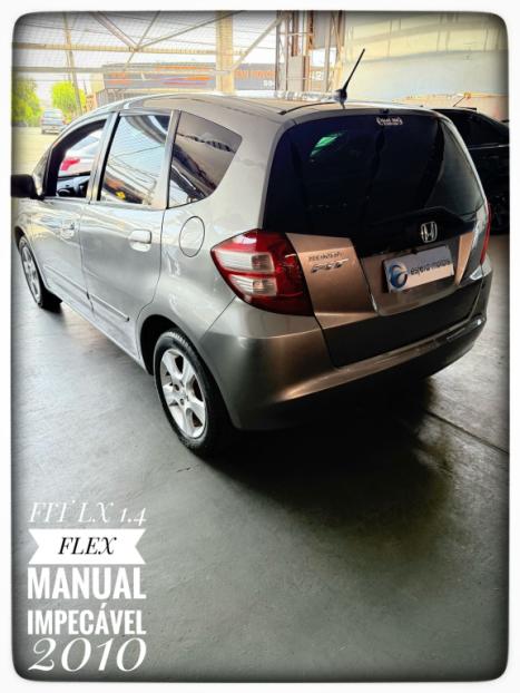 HONDA Fit 1.4 16V 4P LX FLEX, Foto 5 HONDA Fit 1.4 16V 4P LX FLEX, Foto 5