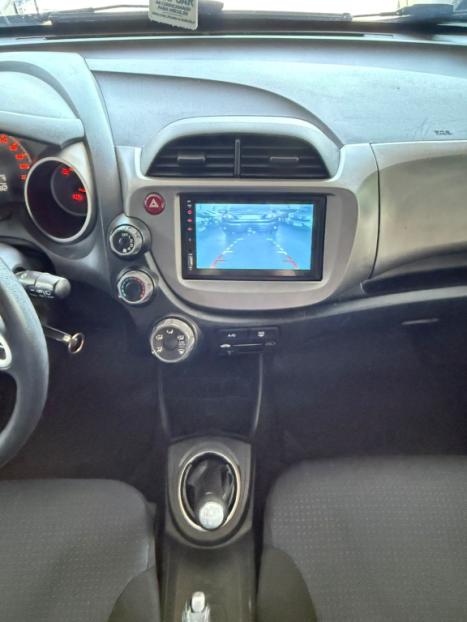 HONDA Fit 1.4 16V 4P LX FLEX, Foto 8 HONDA Fit 1.4 16V 4P LX FLEX, Foto 8