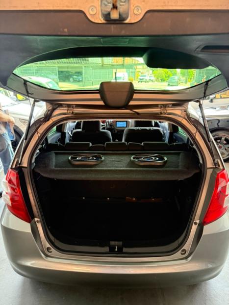 HONDA Fit 1.4 16V 4P LX FLEX, Foto 13 HONDA Fit 1.4 16V 4P LX FLEX, Foto 13