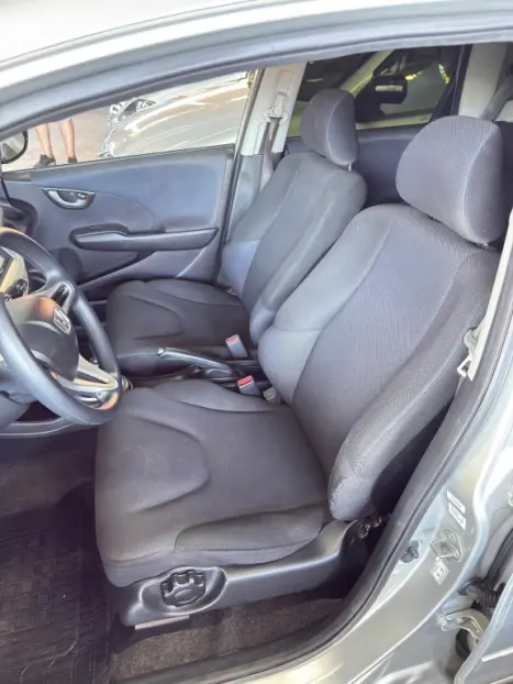 HONDA Fit 1.4 16V 4P LX FLEX, Foto 9