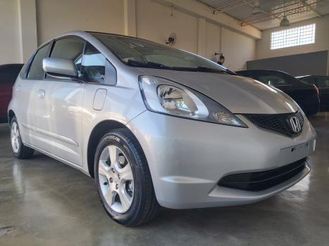 HONDA Fit 1.4 16V 4P LX FLEX AUTOMÁTICO, Foto 4 HONDA Fit 1.4 16V 4P LX FLEX AUTOMÁTICO, Foto 4