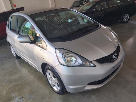 HONDA Fit 1.4 16V 4P LX FLEX AUTOMÁTICO, Foto 8 HONDA Fit 1.4 16V 4P LX FLEX AUTOMÁTICO, Foto 8