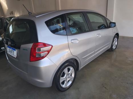 HONDA Fit 1.4 16V 4P LX FLEX AUTOMÁTICO, Foto 1 HONDA Fit 1.4 16V 4P LX FLEX AUTOMÁTICO, Foto 1