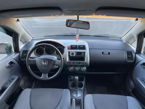 HONDA Fit 1.4 16V 4P LX, Foto 24 HONDA Fit 1.4 16V 4P LX, Foto 24