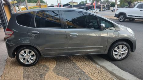 HONDA Fit 1.4 16V 4P LX FLEX, Foto 5 HONDA Fit 1.4 16V 4P LX FLEX, Foto 5