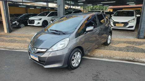 HONDA Fit 1.4 16V 4P LX FLEX, Foto 2 HONDA Fit 1.4 16V 4P LX FLEX, Foto 2