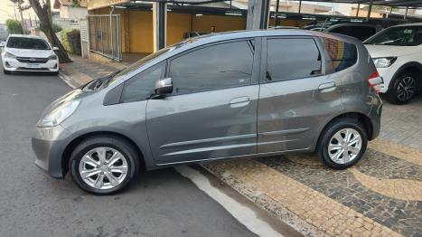 HONDA Fit 1.4 16V 4P LX FLEX, Foto 7 HONDA Fit 1.4 16V 4P LX FLEX, Foto 7