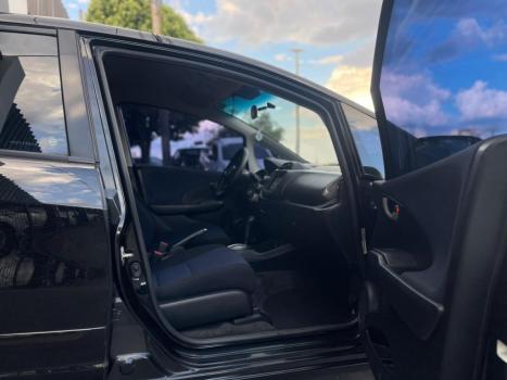 HONDA Fit 1.4 16V 4P LX FLEX AUTOM�TICO, Foto 20