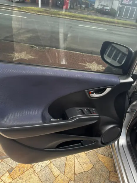 HONDA Fit 1.4 16V 4P LX FLEX, Foto 11