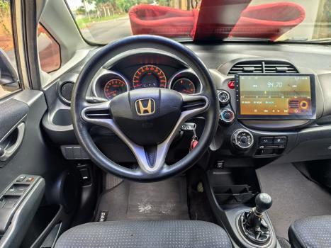 HONDA Fit 1.4 4P LX FLEX, Foto 12 HONDA Fit 1.4 4P LX FLEX, Foto 12