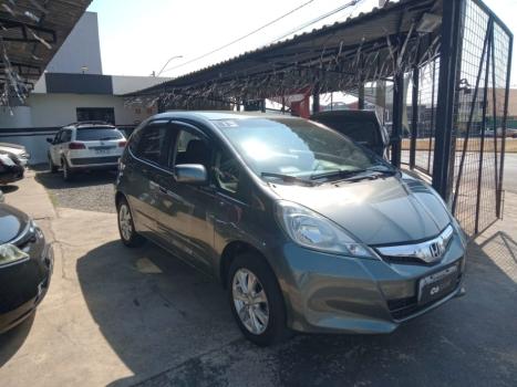 HONDA Fit 1.4 4P LX FLEX, Foto 3 HONDA Fit 1.4 4P LX FLEX, Foto 3