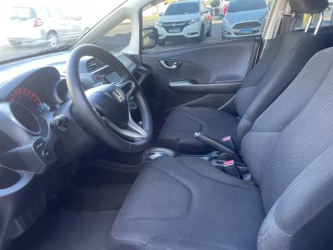 HONDA Fit 1.4 4P LX AUTOMÁTICO, Foto 9