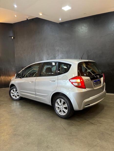 HONDA Fit 1.4 4P LX AUTOMÁTICO, Foto 3