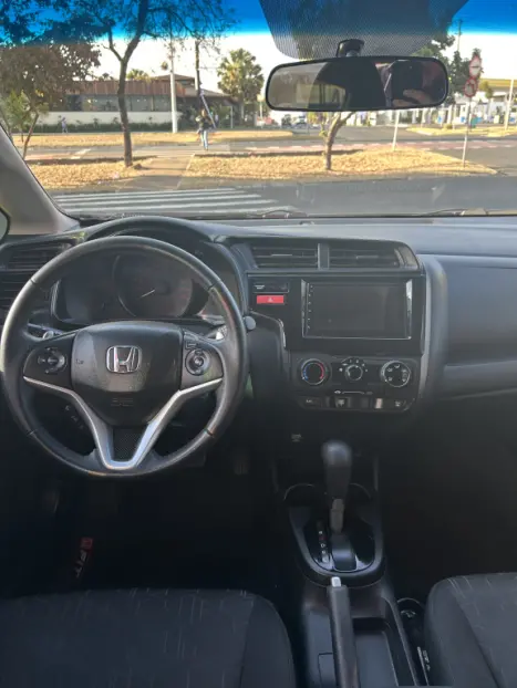 HONDA Fit 1.5 16V 4P LX FLEX AUTOMÁTICO, Foto 6 HONDA Fit 1.5 16V 4P LX FLEX AUTOMÁTICO, Foto 6