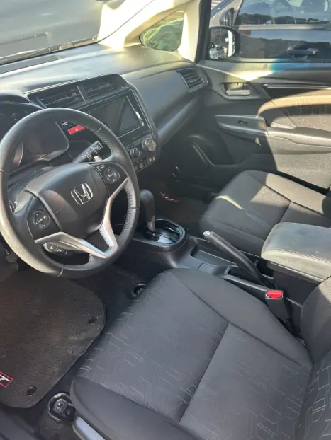 HONDA Fit 1.5 16V 4P LX FLEX AUTOMÁTICO, Foto 7 HONDA Fit 1.5 16V 4P LX FLEX AUTOMÁTICO, Foto 7