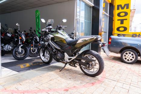 HONDA NC 750 X , Foto 3