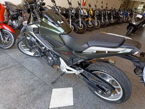 HONDA NC 750 X ABS, Foto 11 HONDA NC 750 X ABS, Foto 11