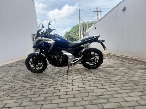HONDA NC 750 X ABS, Foto 3