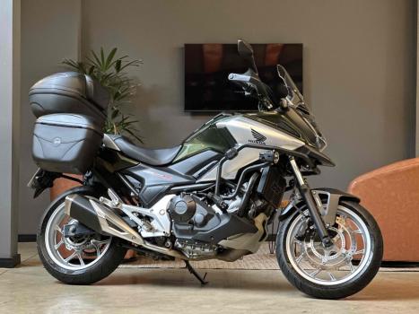 HONDA NC 750 X ABS, Foto 1