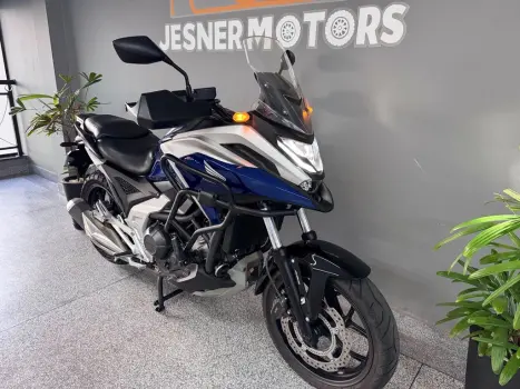 HONDA NC 750 X ABS, Foto 7