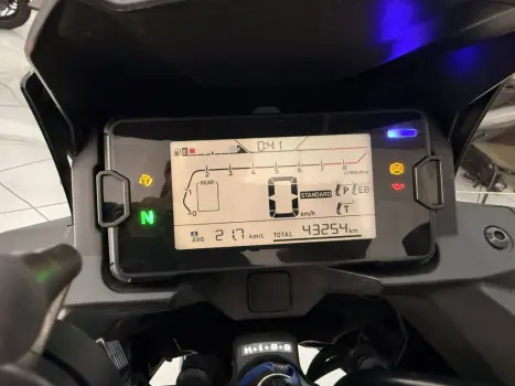 HONDA NC 750 X ABS, Foto 10