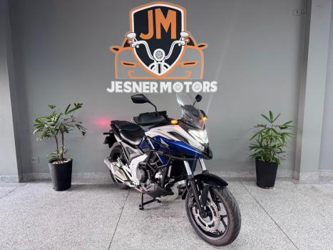 HONDA NC 750 X ABS, Foto 1