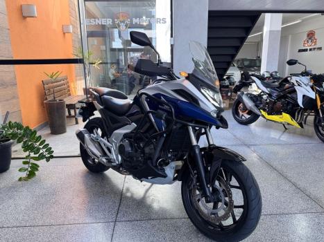 HONDA NC 750 X ABS, Foto 1