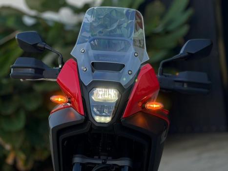 HONDA NX 500 ABS, Foto 2