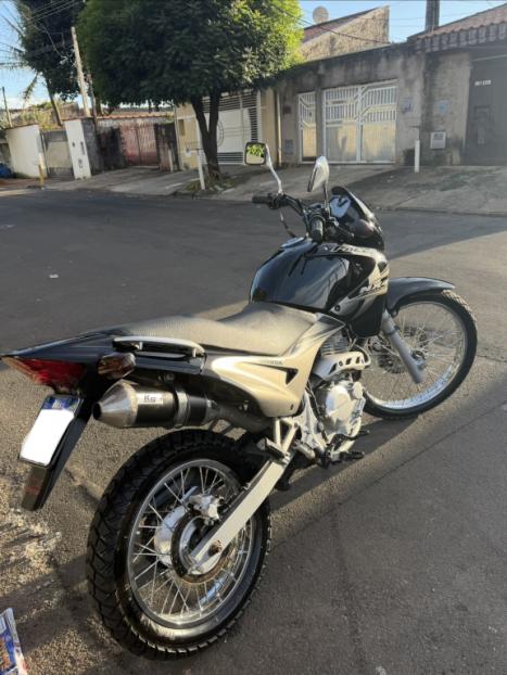 HONDA NX Falcon 400, Foto 2