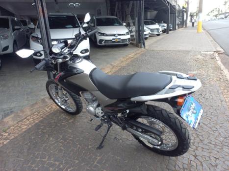 HONDA NXR Bros 150 ESD, Foto 2