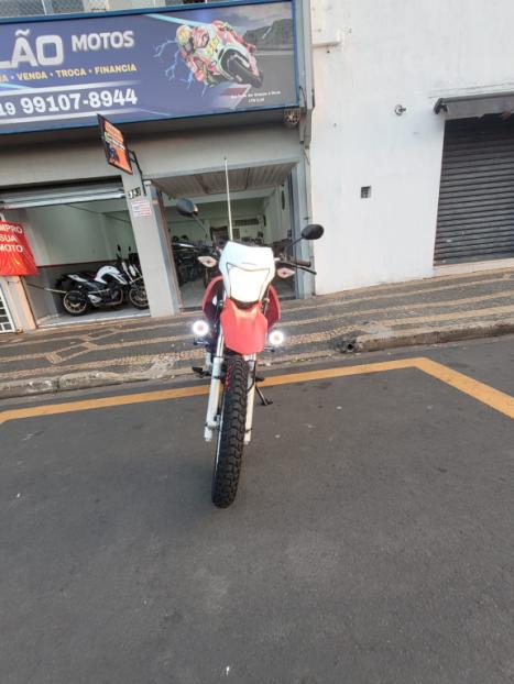 HONDA NXR Bros 150 ESD, Foto 3