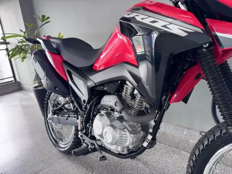 HONDA NXR Bros 160 , Foto 14
