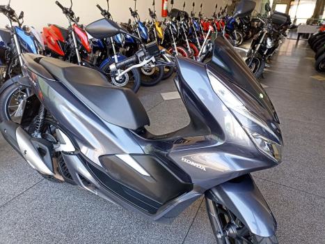 HONDA PCX 150 DLX, Foto 3