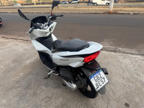HONDA PCX 150 DLX, Foto 4