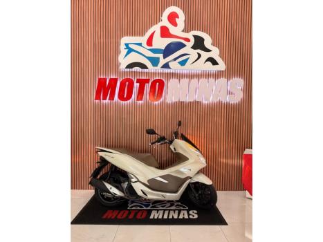 HONDA PCX 150 DLX, Foto 3