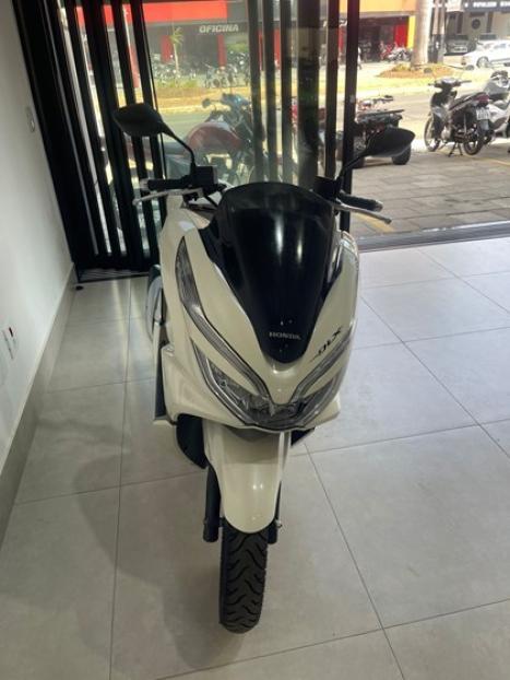 HONDA PCX 150 DLX, Foto 2