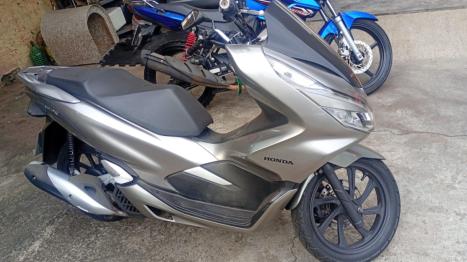 HONDA PCX 150 DLX, Foto 4