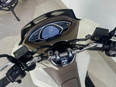 HONDA PCX 150 DLX, Foto 3